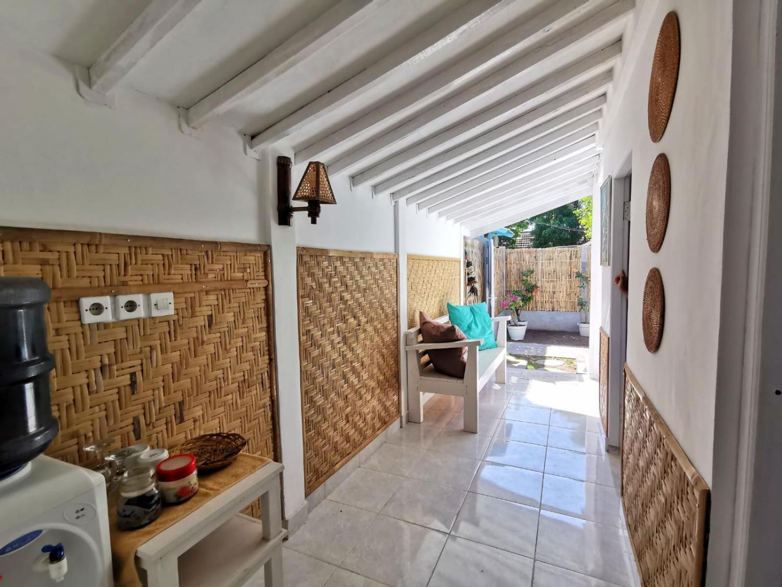 הוילה גילי מנו Exotic House מראה חיצוני תמונה